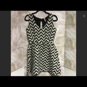 Three heart chevron dress
